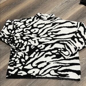 (24) RDstyle Sweater